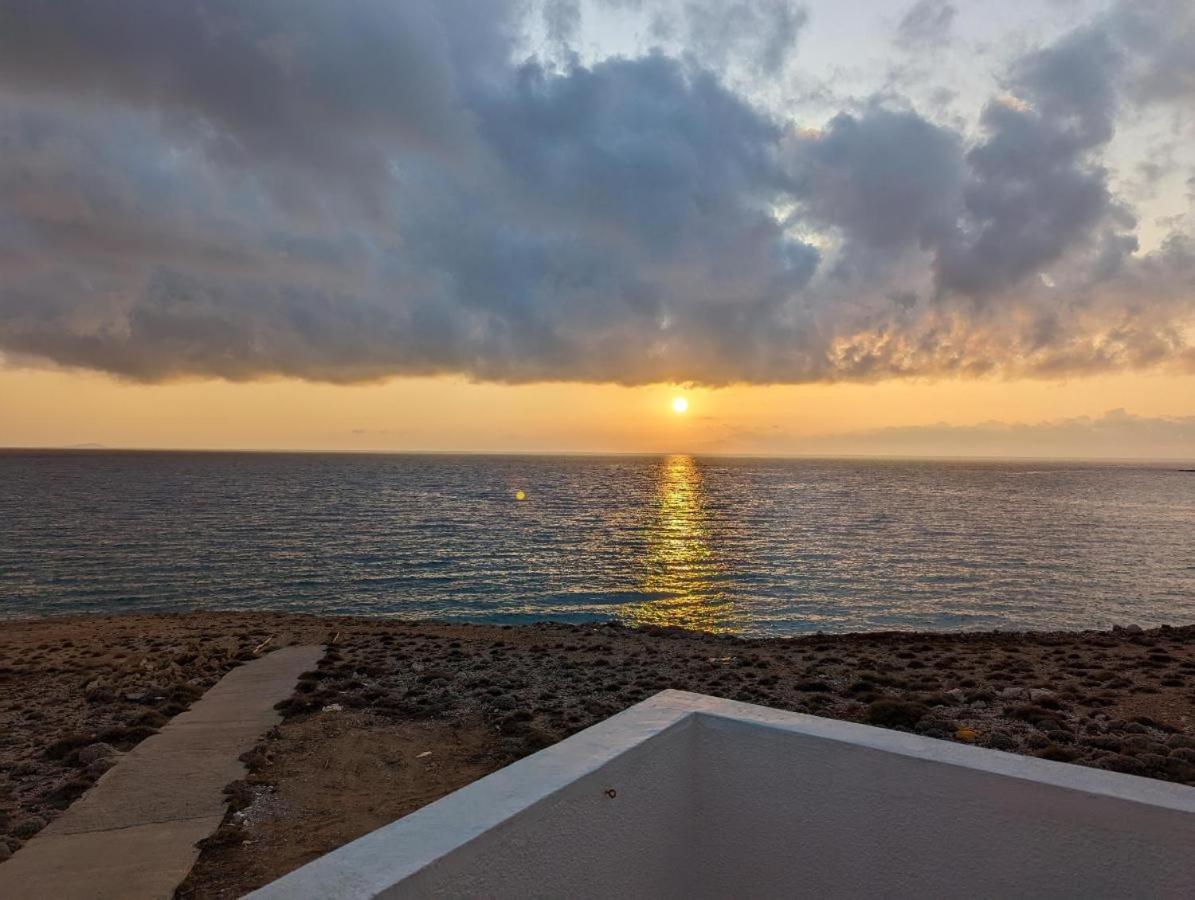 Arkasa Karpathos Seafront Paradisos Foiníkion Zewnętrze zdjęcie